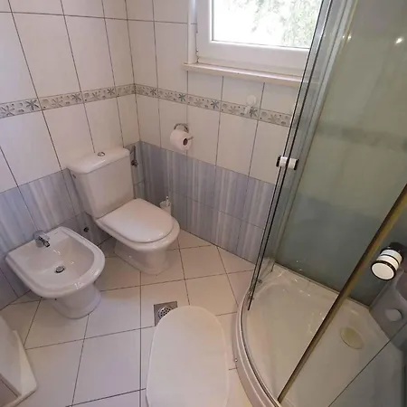 In 13937 Apartment Selce